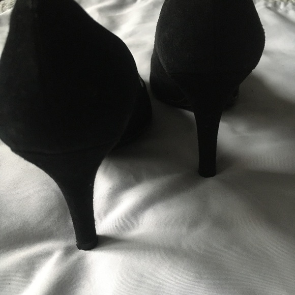 Stuart Weitzman | Suede Heels - Picture 7 of 10